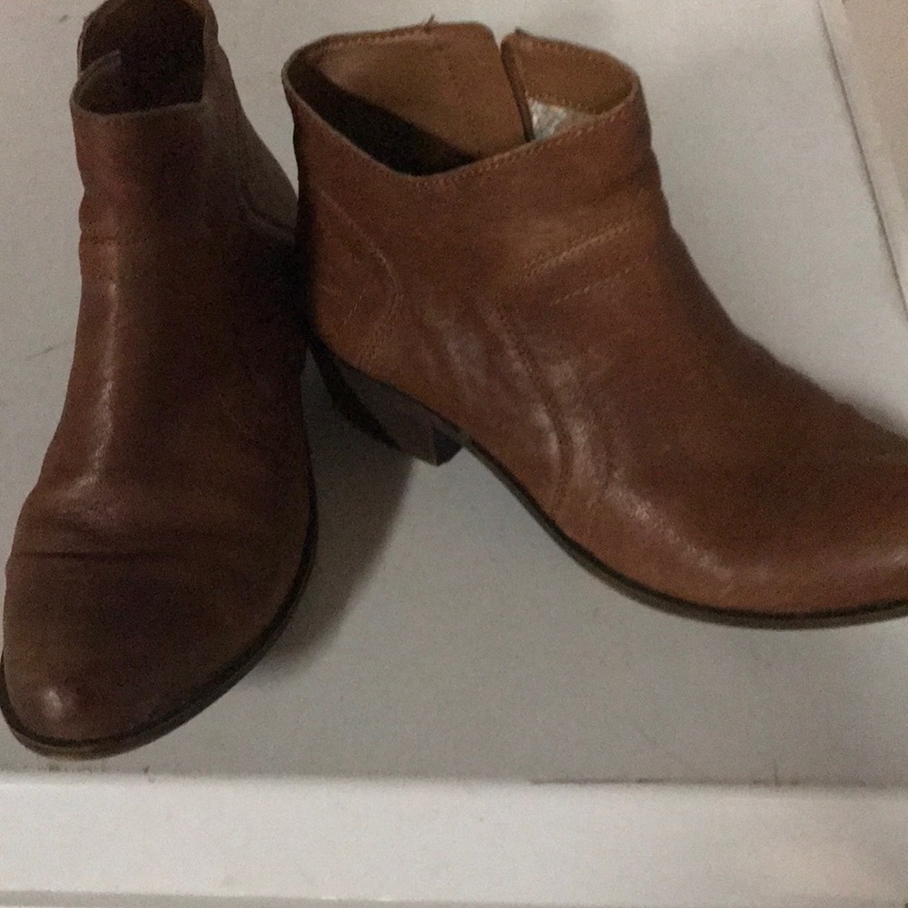 Leather ankle boots